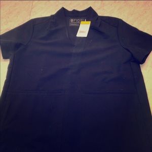 Black figs scrub top